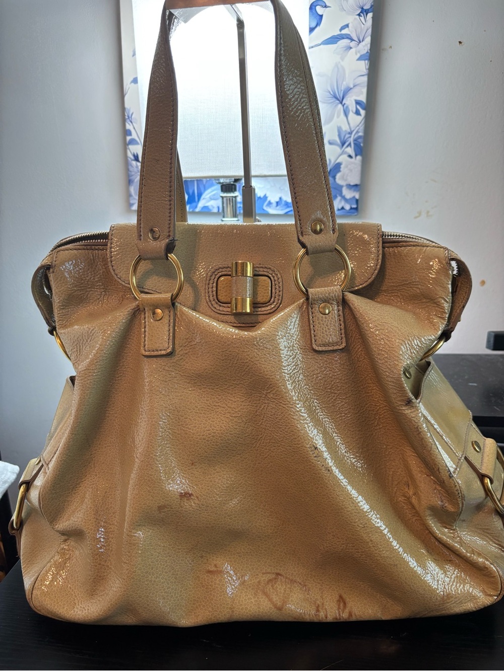 Archival YSL Yves Saint Laurent Beige Patent Leather Muse Messenger Bag